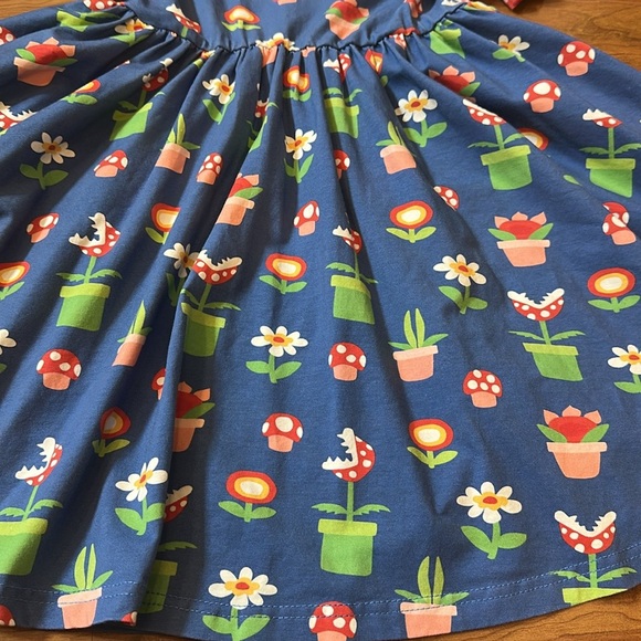 Taylor Joelle Mario inspired Casual Sundress with Puff Cap Sleeves size 7. - Picture 3 of 6